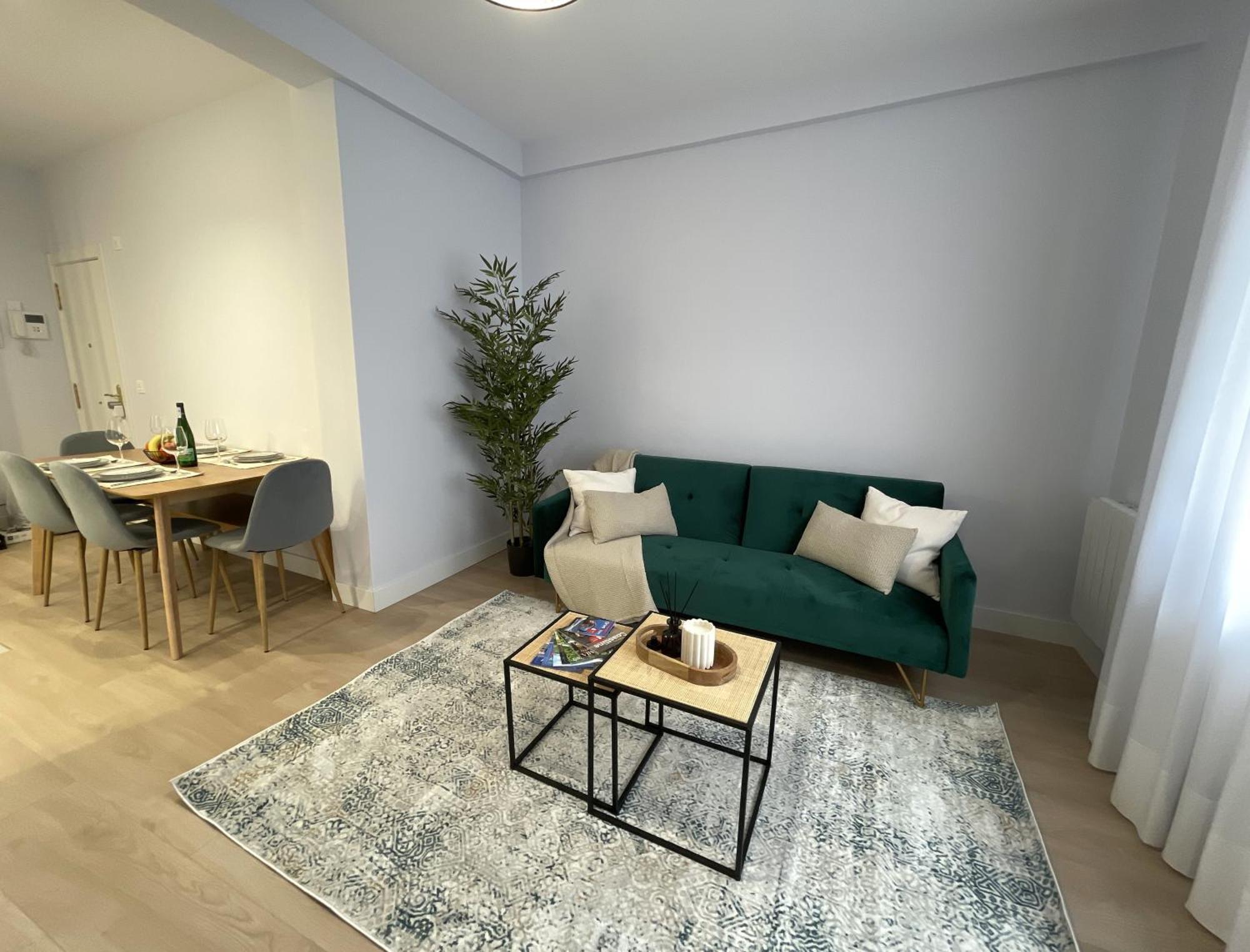 Byandreea Apartaments Etxebi ゲルニカ・イ・ルノ エクステリア 写真